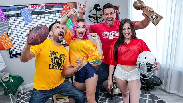 New Cuties Aubree Valentine and Jazmin Luv are enjoying dick-riding – 720p Full HD